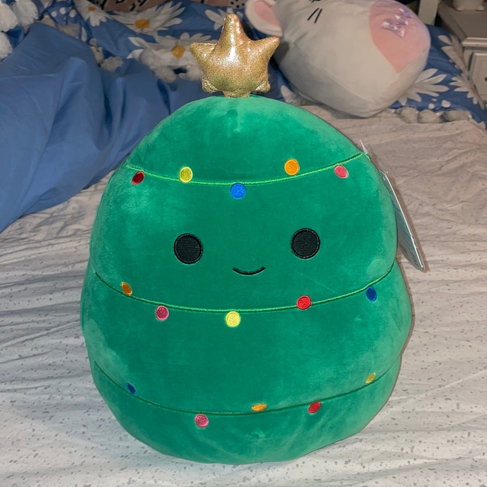 Carol Christmas tree squishmallow